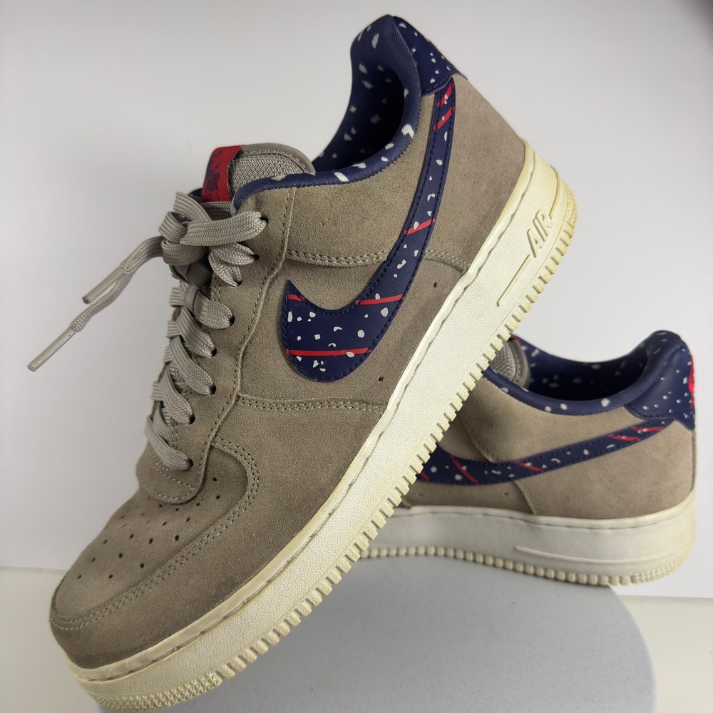 Nike Air Force 1 Low Suede Tan Navy Speckled Swoosh Men US 11 Sneakers